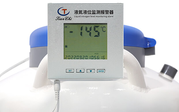 給大口徑液氮生物容器配備的報(bào)警器靈敏嗎？
